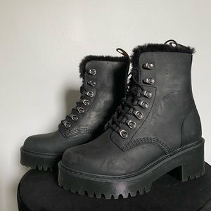 Dr Martens Platform Fur Lined Boots